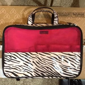 Travel Toiletry Bag